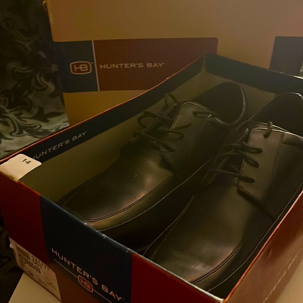 Men’s dress shoes NEW